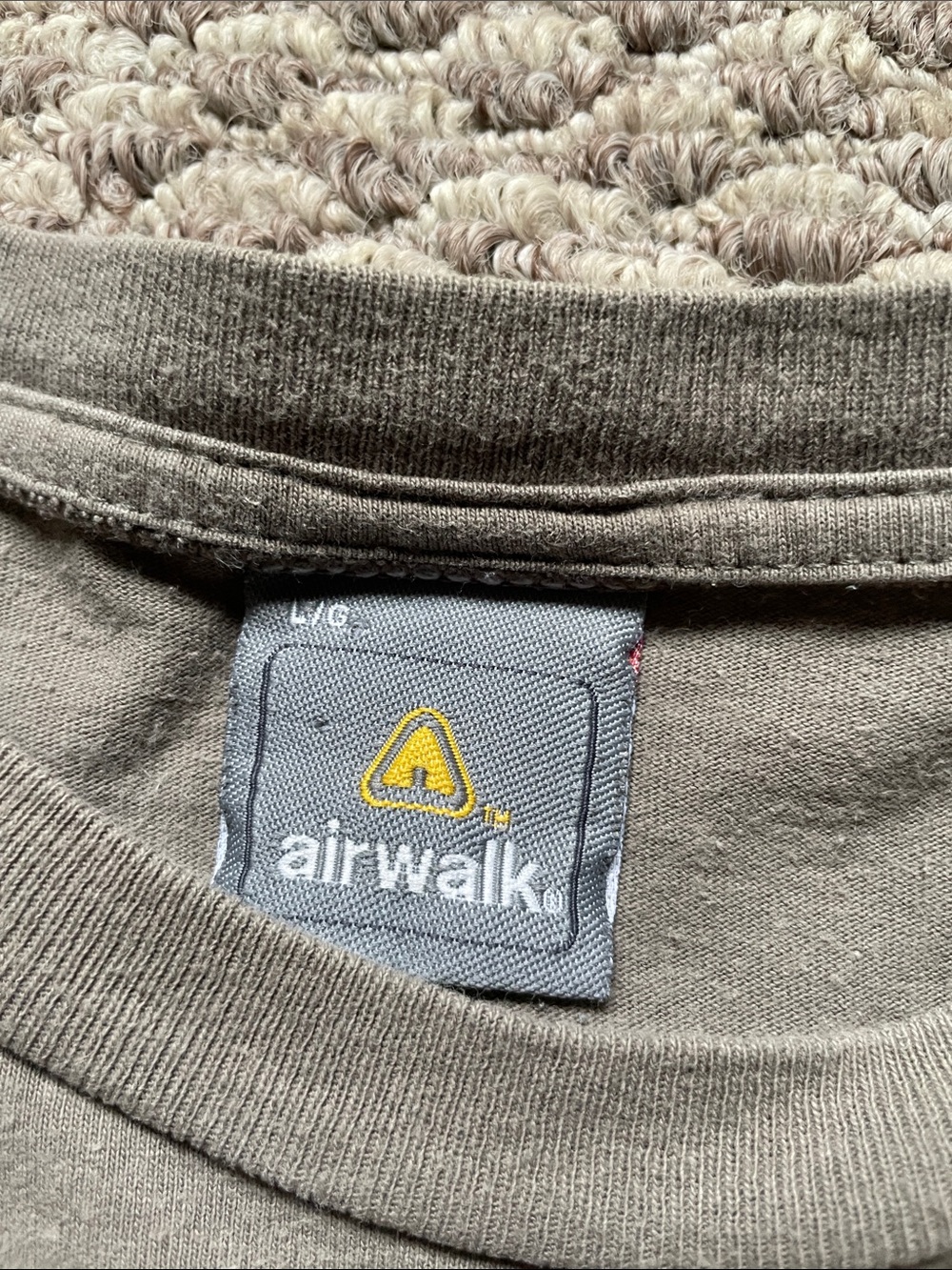 Vintage Airwalk Skateboarding t shirt - Picture 3 of 6